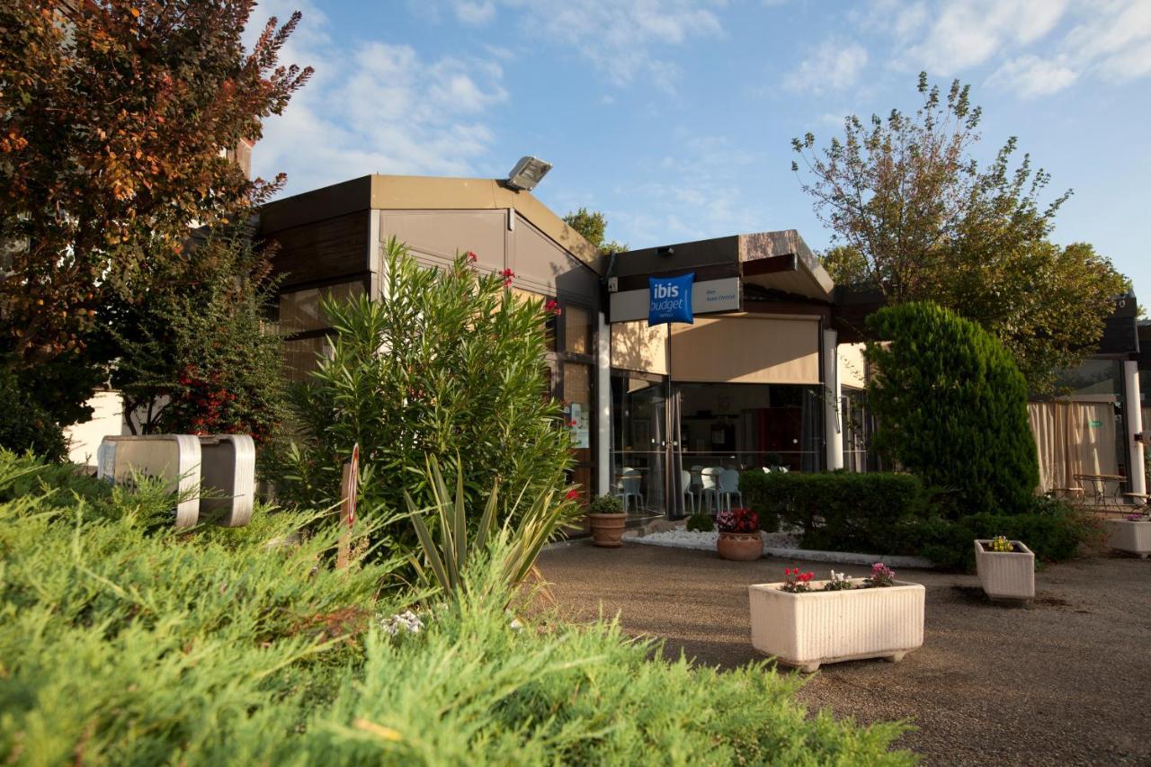 圣克里斯托尔莱萨勒宜必思快捷酒店 Saint-Christol-lès-Alès 外观 照片